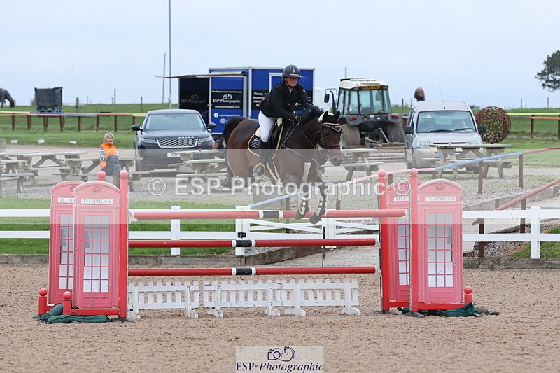 241101A-153548-03047 - FRI Cls 7 Blue Chip Grade B&C Jump Off