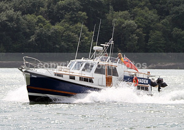 100528 HADEN IMG_7029 - Motor Yachts