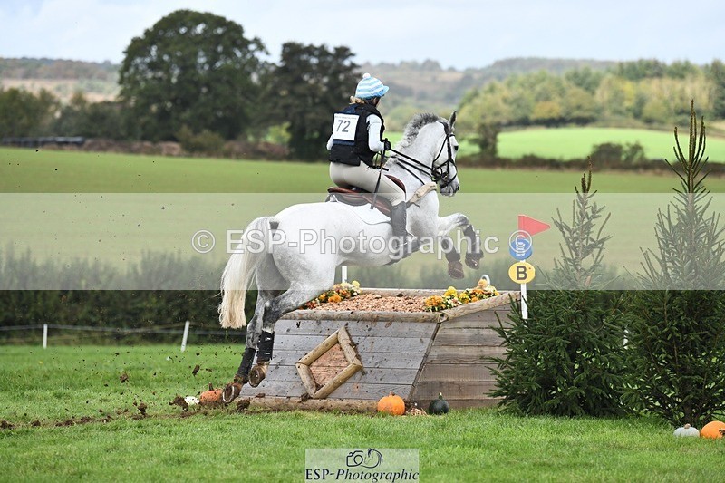 231020-130724-08880 - 072-CARROW.IROKO-Alice.England-XC