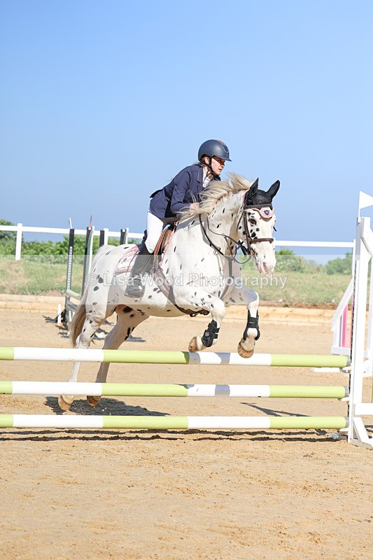 3E7A8699 - Class 2: Junior 70cm