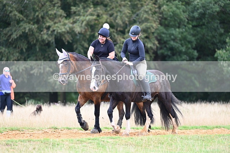 DSC_5210 - Time at Statue 11:46 to 12:16