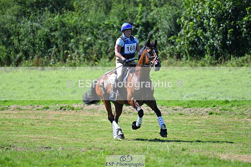 240811A-150520-05656 - 169-