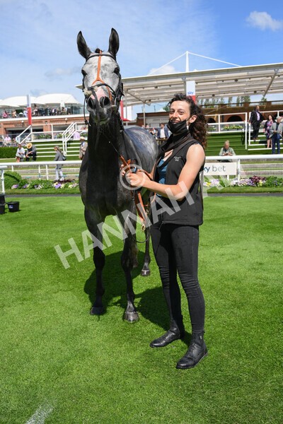 yr11062021r2-71 - Race 2 2.20pm Churchill Tyres Stakes