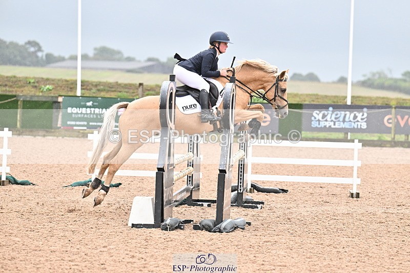 250827B-105152-00171 - Clear Round & Cls 1 Brit Nov 90cm