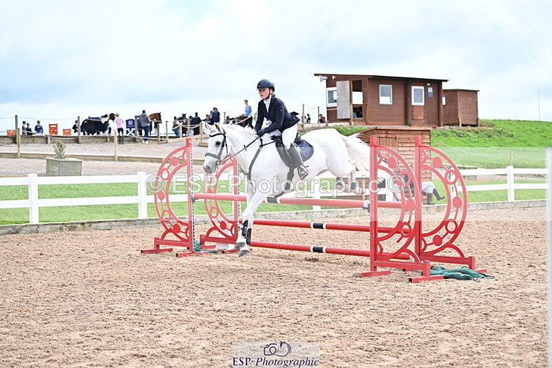 240908A-135750-04219 - Cls 20 A&B Pony Newc & 1.00m Opem