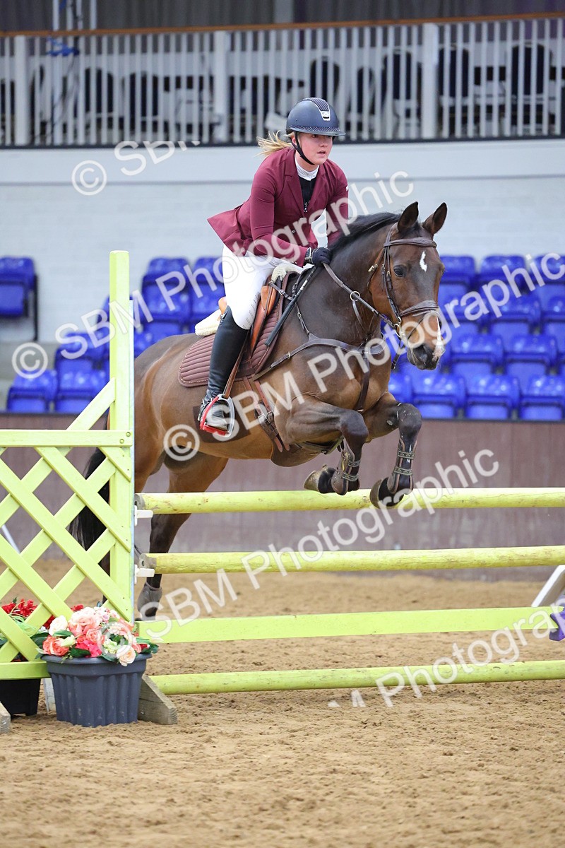SBM_009758 - Class 20 - Senior British Novice/ 90cm Open - First Round (0.90m)