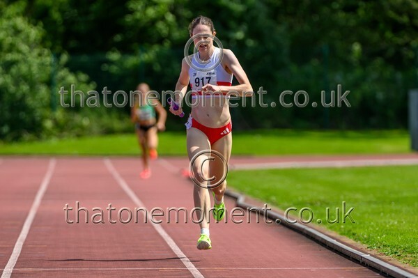 Relays26-922082 - Female Set Three