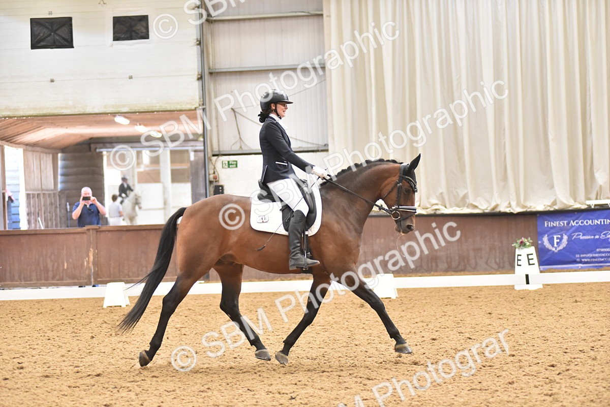 SBM_010989 - Class 8 - Novice 5