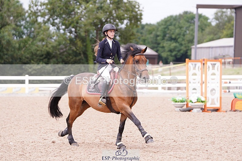 250629-151128-12811 - Cls 38 Pony Foxhunter and 1.10m Open