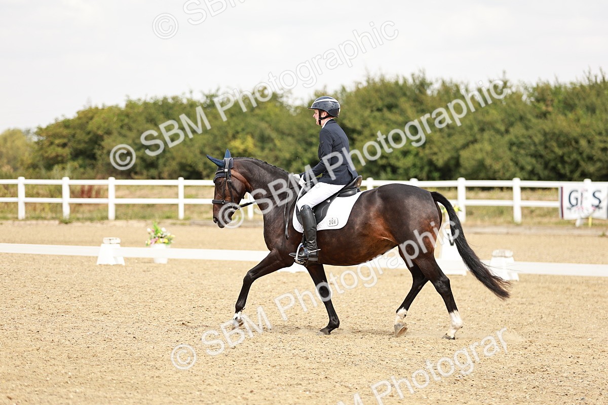 SBM_002939 - Class 6 - Novice 6 Silver - 11.34-12.20