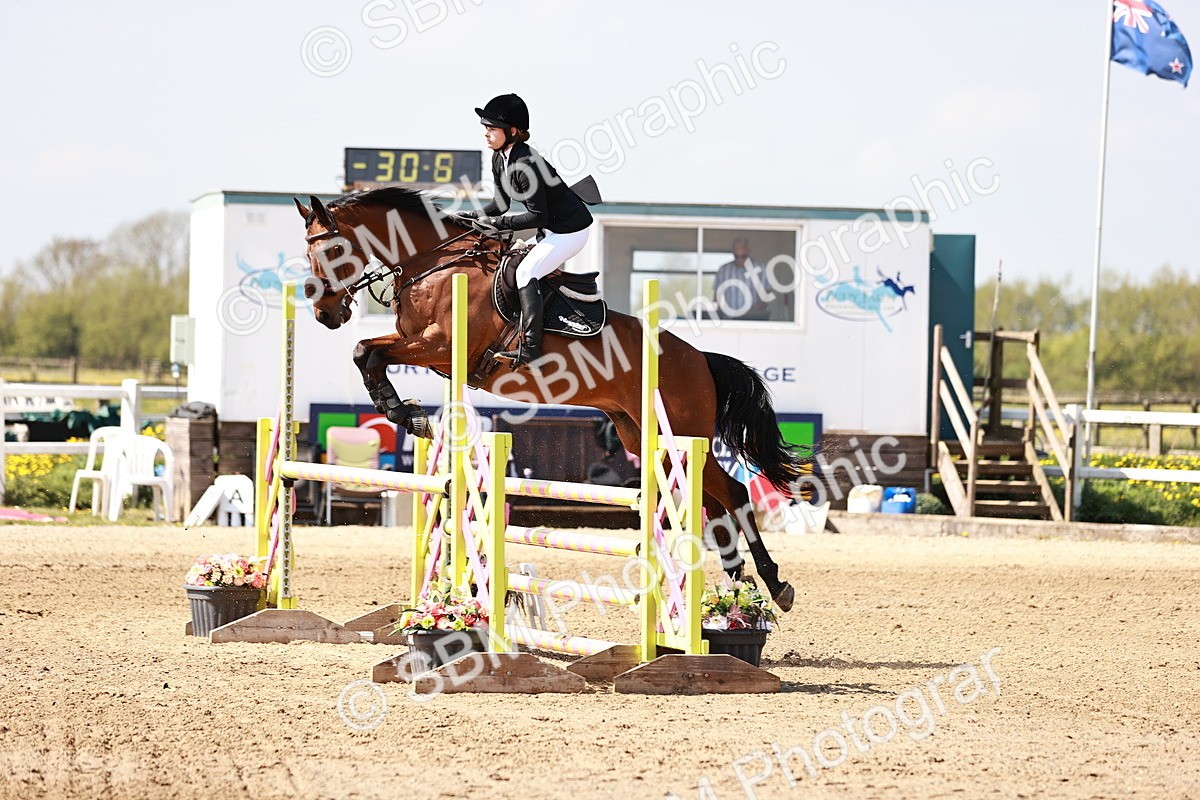  - Class 23 - Senior 1.05m