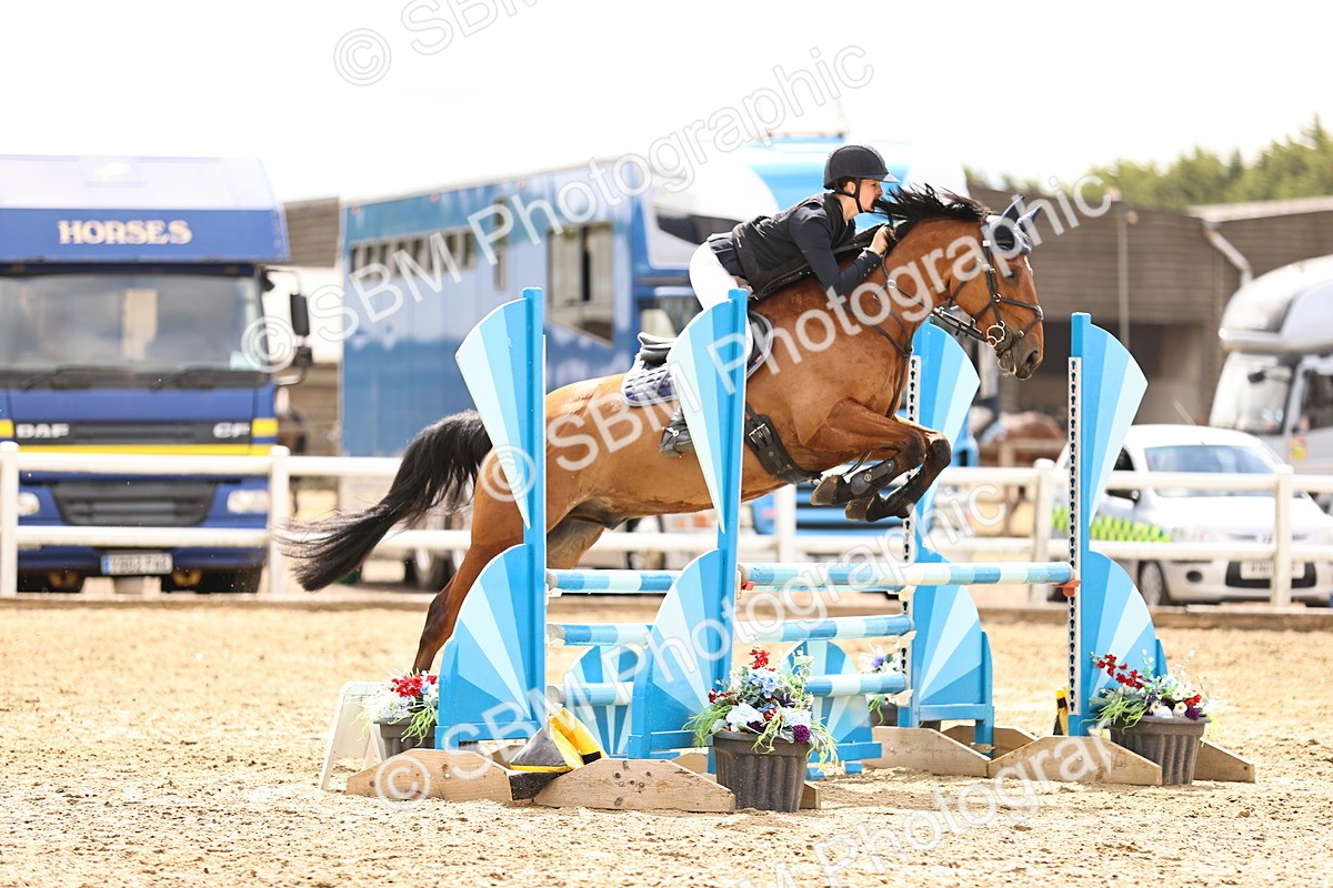 SBM_013142 - Class 13 - Senior British Novice - 90cm Open