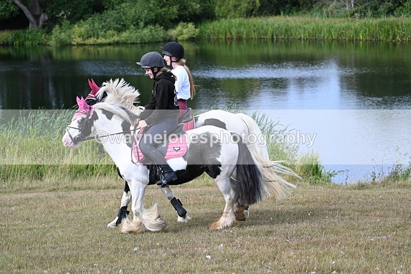 WJ7_4077 - Time 10:54 to 11:16