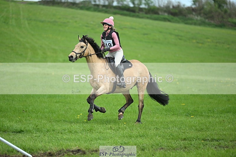 250419-153224-13102 - 619-Fiona.Lewis-BALLYANNY.BUTTONS