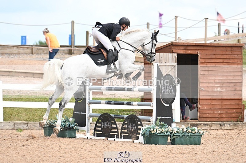 250723-155046-01240 - Cls 6 Foxhunter and 1.20m
