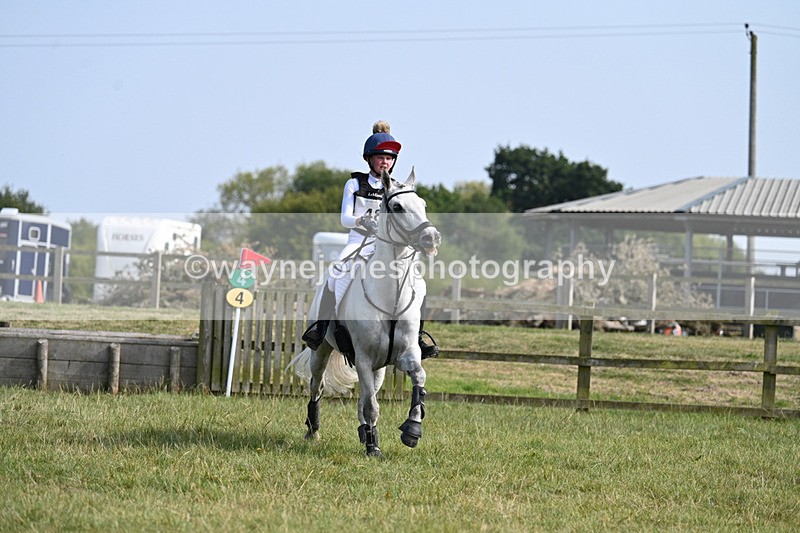 WJ7_7899 - 80cm XC Time 15:07 to 15:25
