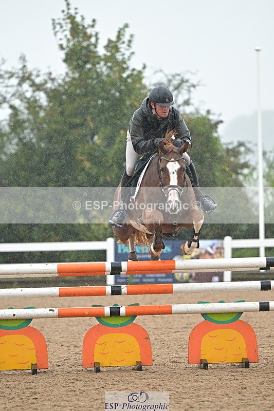 240925A-133006-00880 - Cls 4 Newcomers and 1.10m Open