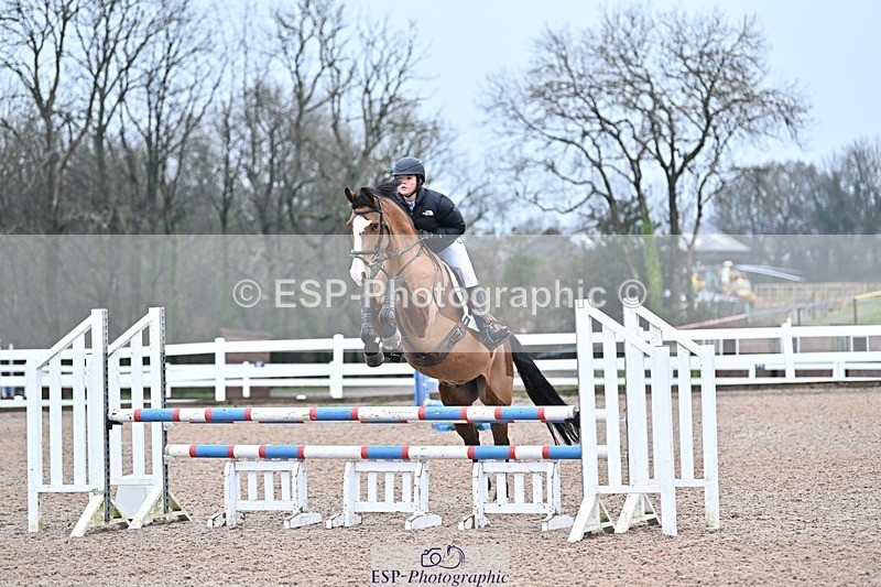 241127-094212-00057 - Cls 01A&B Brit Nov & 90cm Open