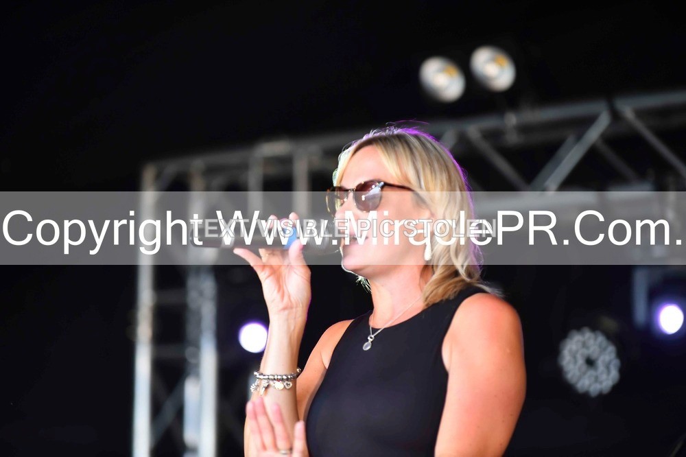 SH4_0750 - Lisa Winwood