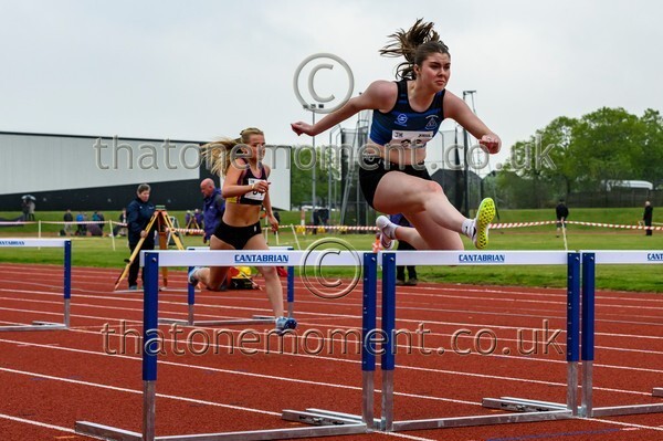 Opener25-918362 - Track Female