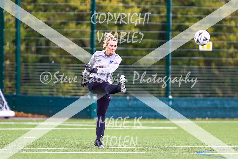 1DX30810 - 2025-10-05 FC Abbey Meads Ladies V Purton  Kingsdown FC Ladies