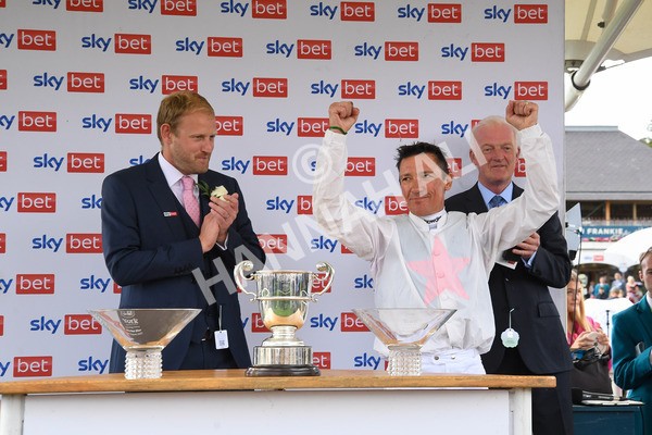 260823-Race 4-Absurde-1047 - Race 4 Sky Bet Ebor Handicap
