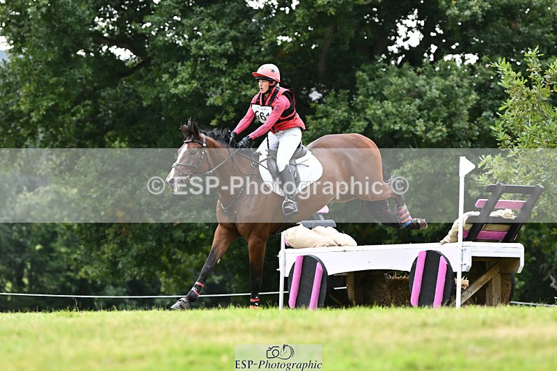 240825X-180139-38105 - 80cm XC 17.30 to End