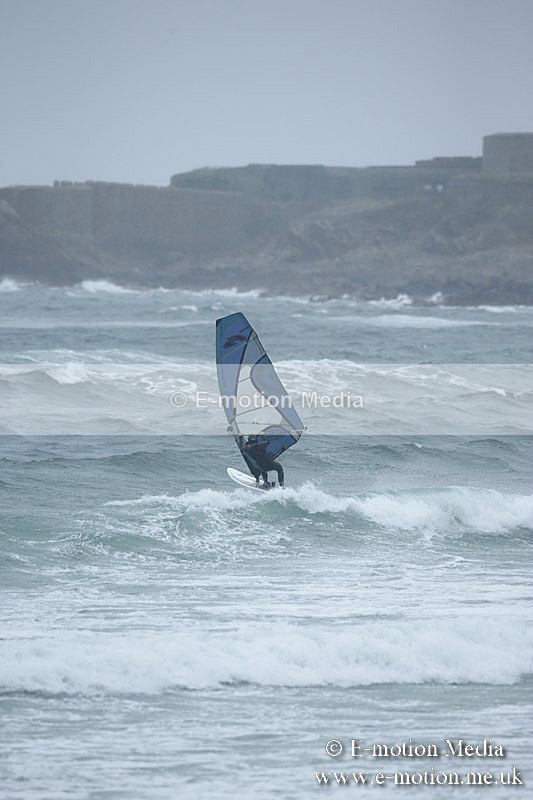 WS 150913-262 - Windsurfing