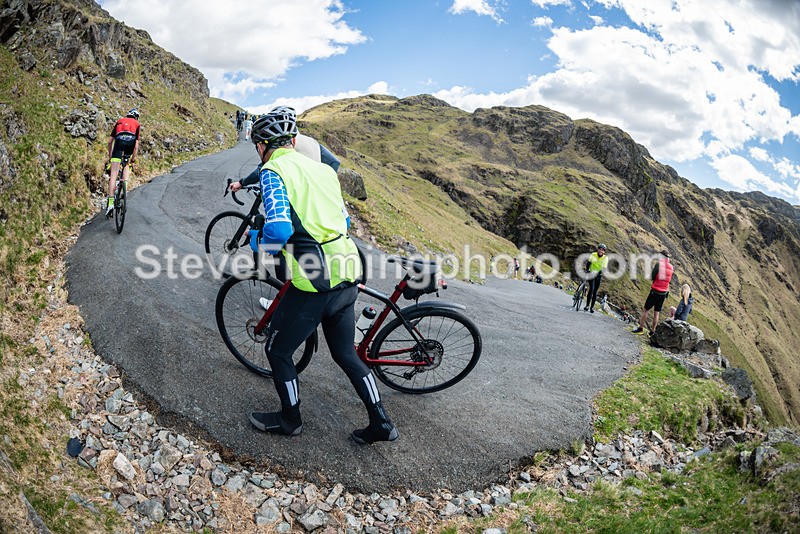 141043 - Hardknott Hairpin 14.00 - 15.00