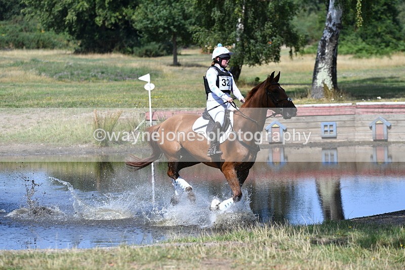 WJ5_2482 - XC Time 11:17 to 11:50