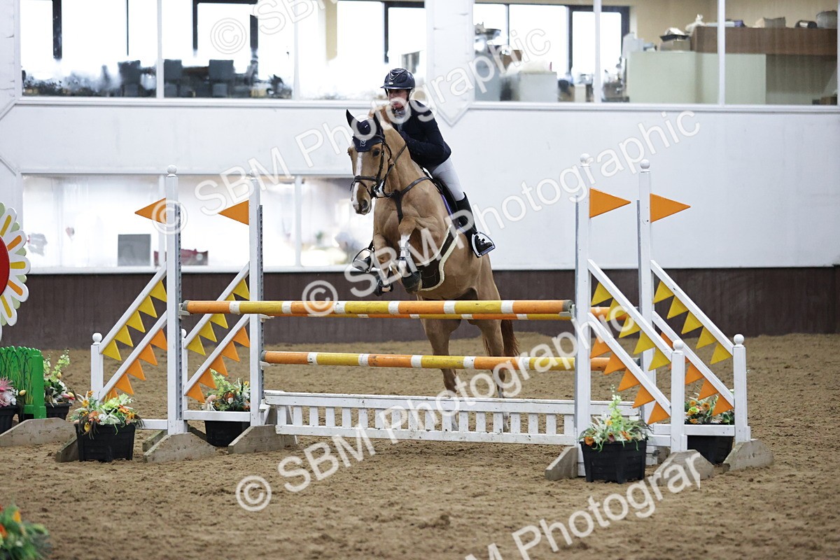 SBM_001197 - Class 4 - Senior Newcomers/ 1.10m Open