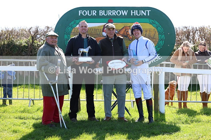 3E7A4948 - Race 1 Hunt Members