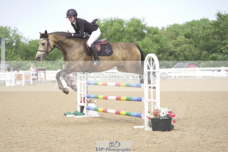 230810A-132516-02406 - Cls 4 1.05m Amateur Quali