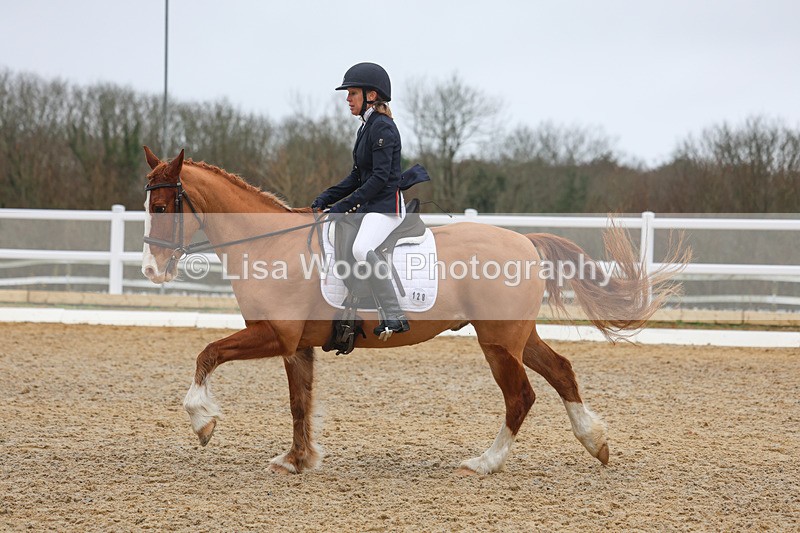 3E7A0964 - Class 5: Novice 1 2024 Section A