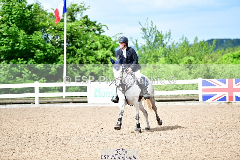 240524A-101205-02436 - Cls 21 British Novice and 90cm Open