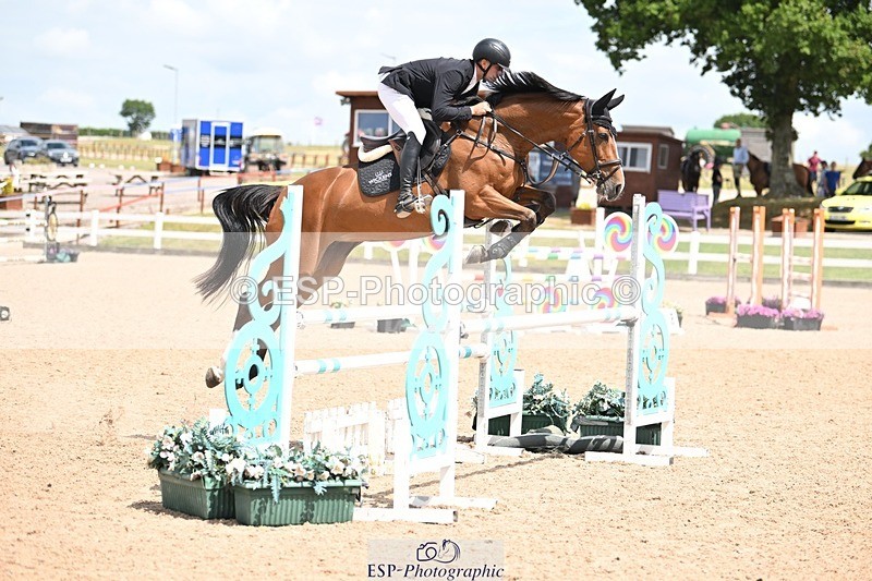 250723-134839-00832 - Cls 4 Newcomers and 1.10m