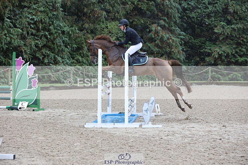 250831A-122057-10170 - Cls 42 Snr 1m Grand Prix