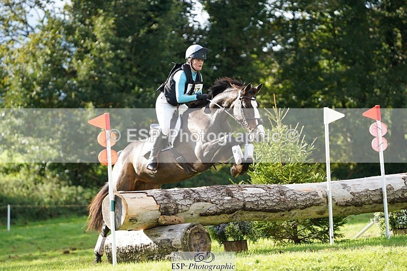 231021-150950-20101 - 487-BILLY.HIGH.HOPES-Sasha.Roberts-SC+XC