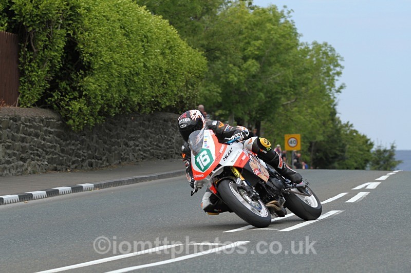 Michal Dokoupil - Bennetts.co.uk Lightweight TT