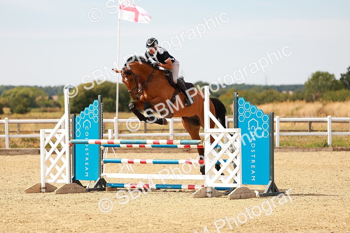 SBM_003792 - Class 14 - Senior Newcomers 1.10m