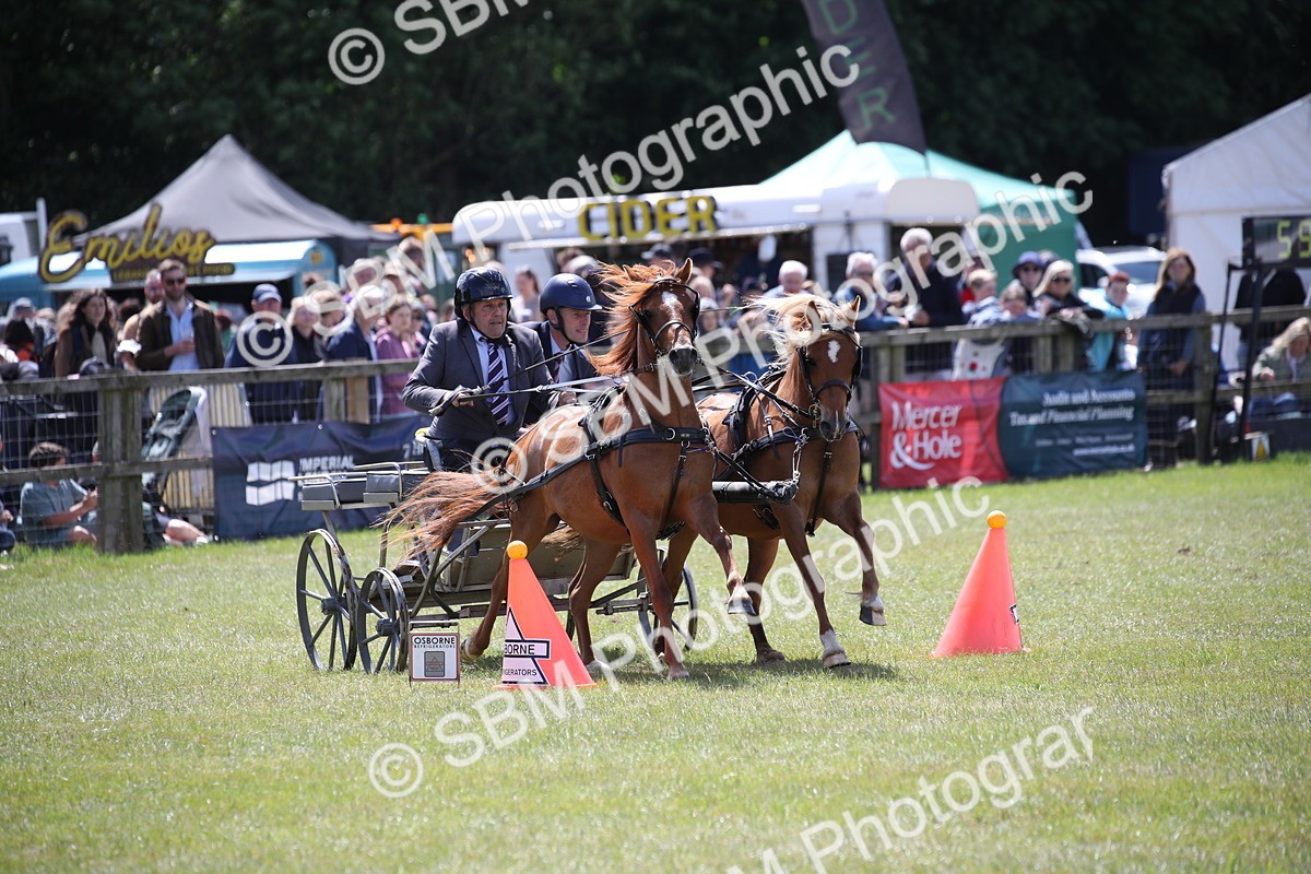 SBM_15335 - Class 90 - Scurry 122cm and Under