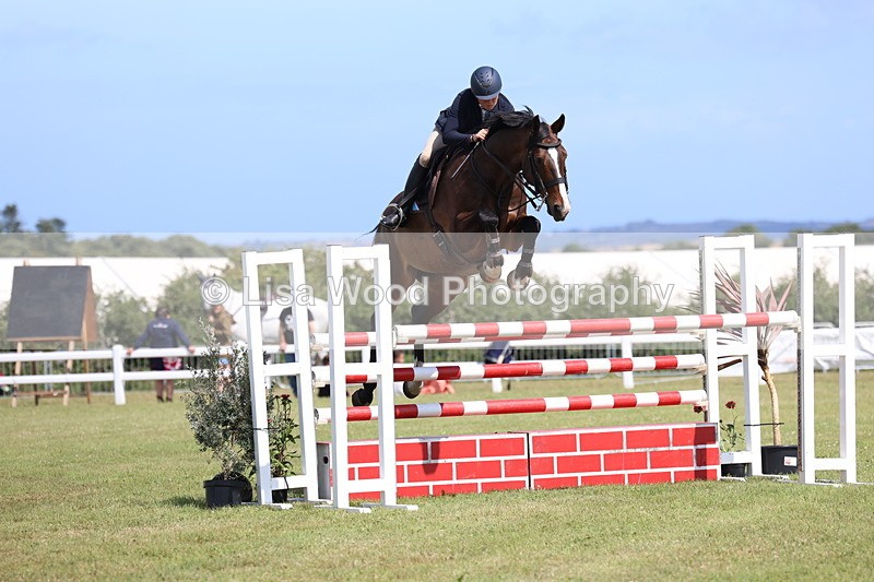 3E7A3200 - Class A: Showjumping Senior Open 1.25