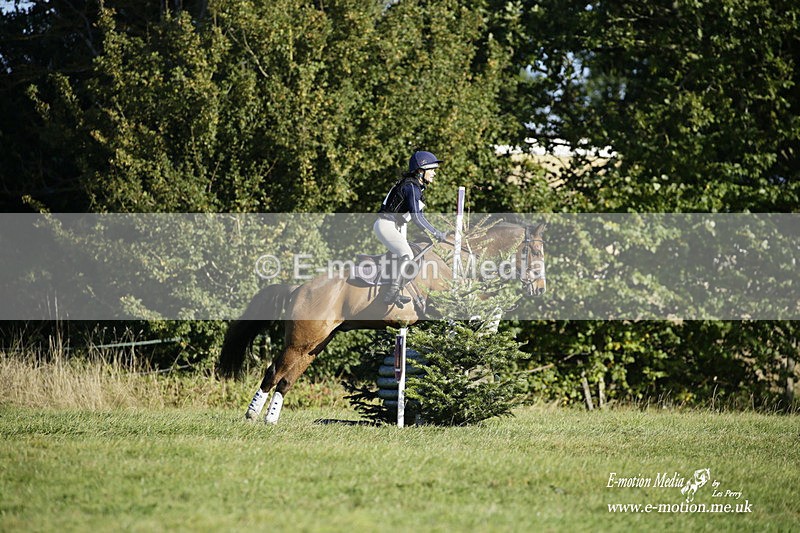  WWHT 031021 676 - WWEC Novice Restricted (0.80m) 18/10/20