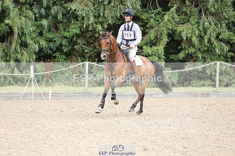 250803A-135041-14408 - P-711-William.Fox-Pitt-CUSCO