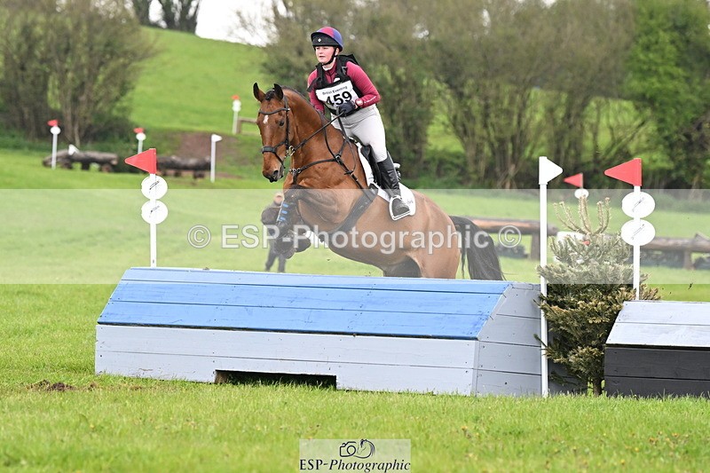 250419-114806-09305 - 459-Ella.Otto-SUMMERBRIDGE.TIPP