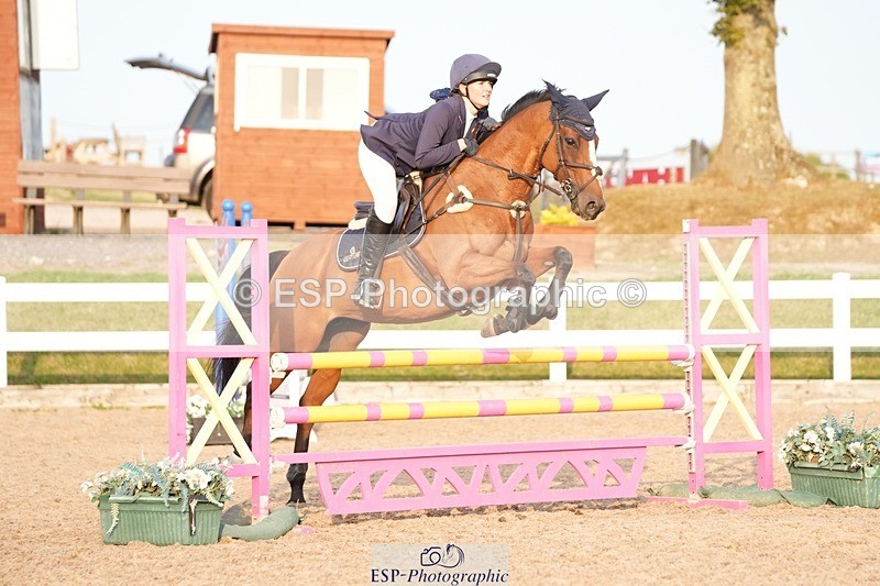 250805-191400-00797 - 90cm