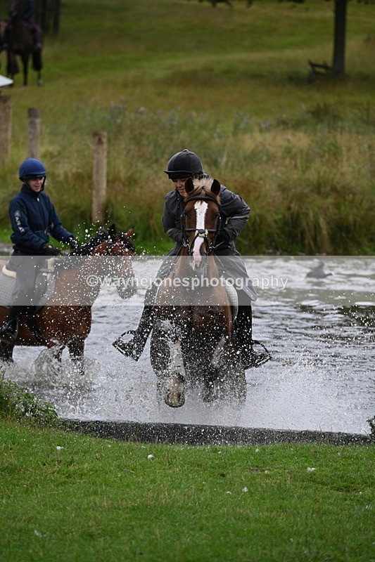 WJ7_6527 - Time at Water 09:30 to 10:00