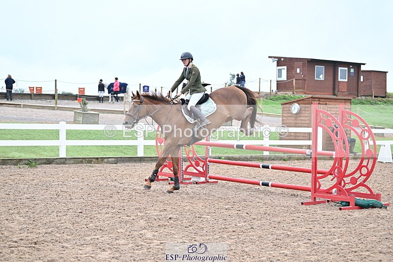 240907A-114037-01192 - Cls 8 1.05m Amateur Qualifier