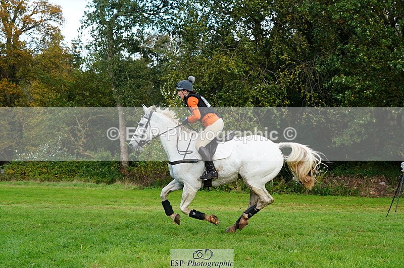 251025A-154042-21635 - G-571-Zoe.Mccanlis