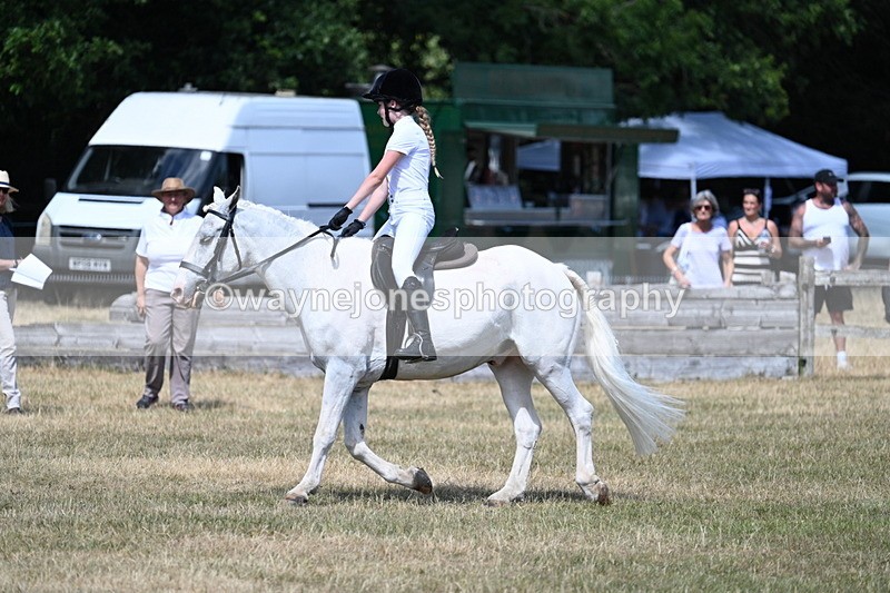 WJ7_3346 - Class 8 Ridden Veterans